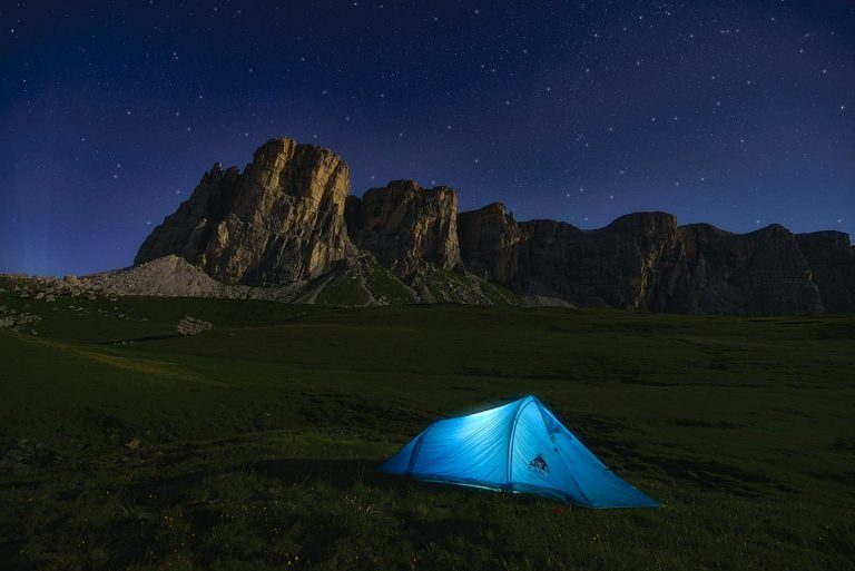 Camping التخييم/الكشتة